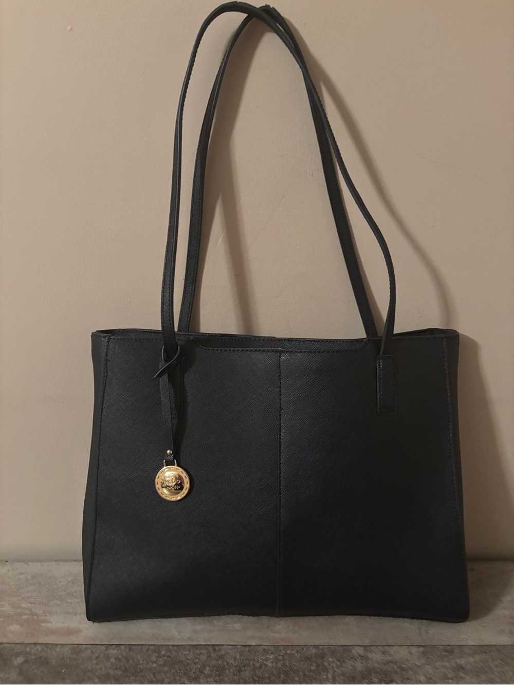HOBO BLACK STRUCTURED TOTE BAG